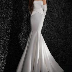 Vera Wang Lucille Wedding Dress